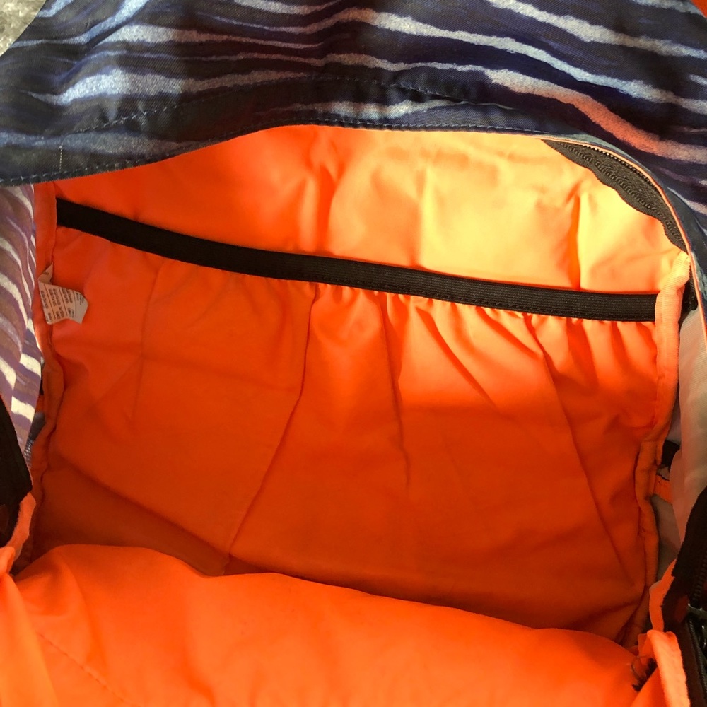 Nike Backpack - Picture 6 of 8